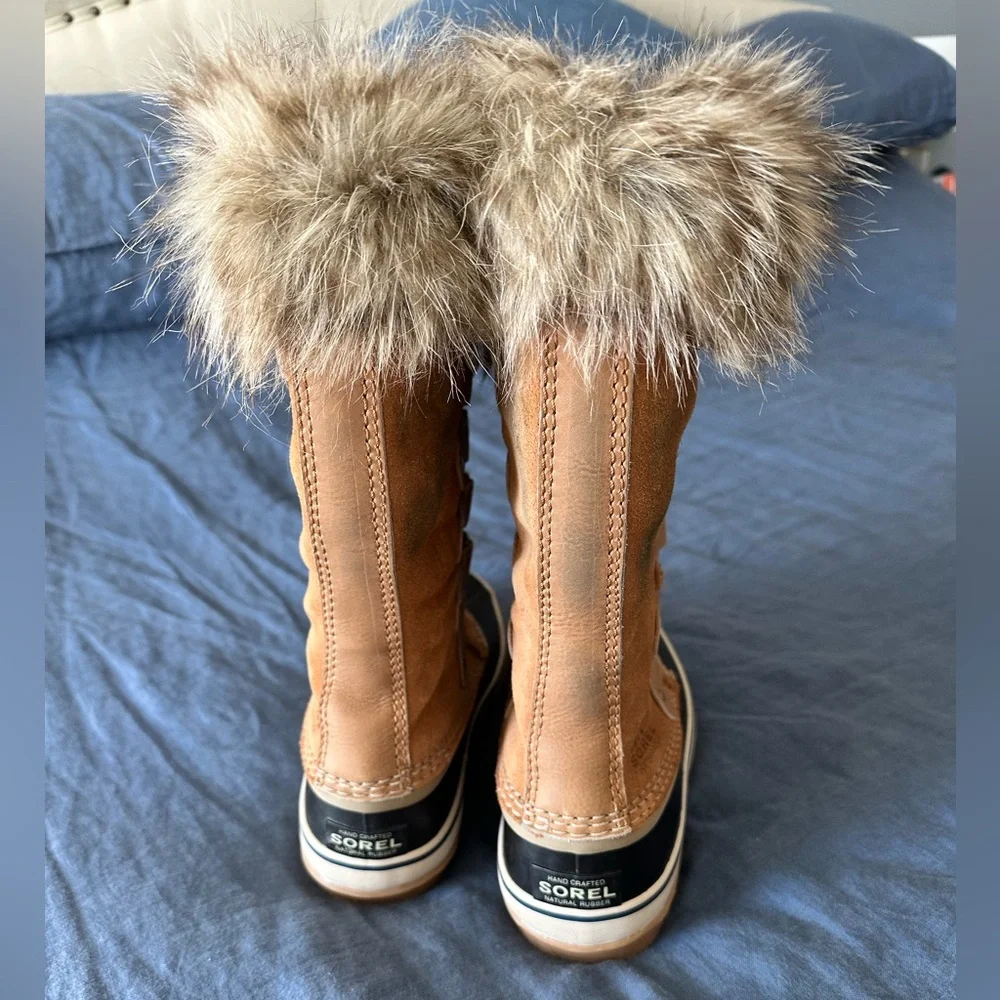 Sorel Joan Of Arctic Boots size 5.5 women’s‎ brand new never worn!
